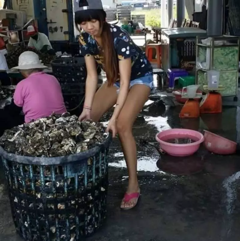 正妹竟是蚵農!24歲嘉義女「回鄉剝蚵」被說沒出息 用苦力證明「反讓業績翻倍」