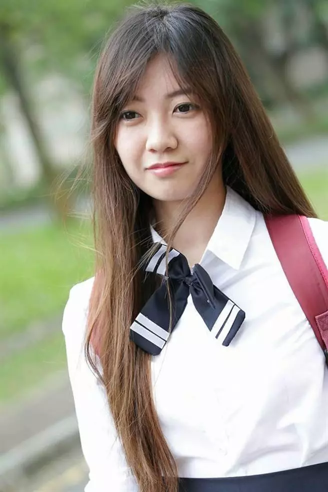 正妹竟是蚵農!24歲嘉義女「回鄉剝蚵」被說沒出息 用苦力證明「反讓業績翻倍」