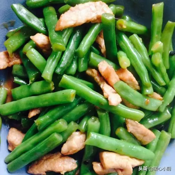 阿姨去工地做飯,色香味俱全,剛做10天就被開除,老闆:不扣工資已經仁慈!