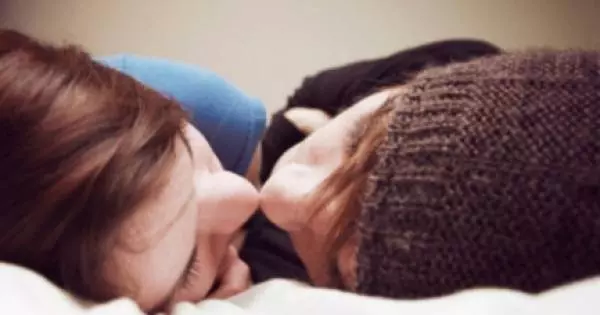 高情商女人,都會的「10條話術」!哄男人的最高境界!男人從此對妳欲罷不能!