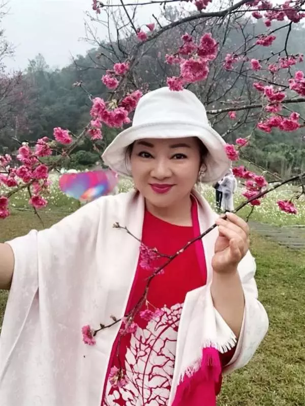 一生坎坷,到老以為能享福!白冰冰面癱「眼睛無法閉上」哀痛:我這輩子還不夠慘嗎?
