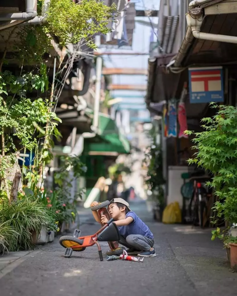 日本攝影師曝光兒子私房照,背景卻意外走紅:這才是我們嚮往的夏天