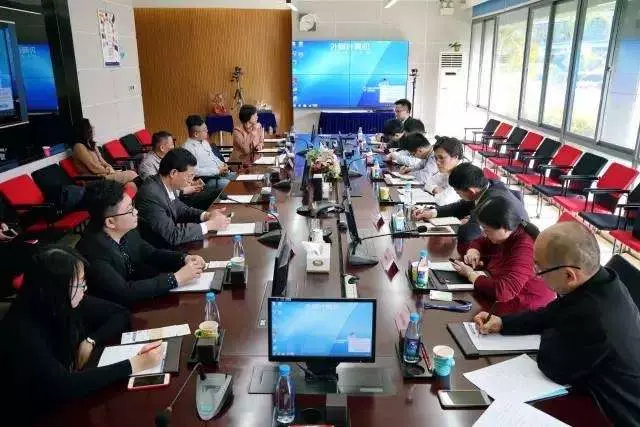 「越無能的人越愛開會」 心理學博士點出真相:假裝自己對公司很重要