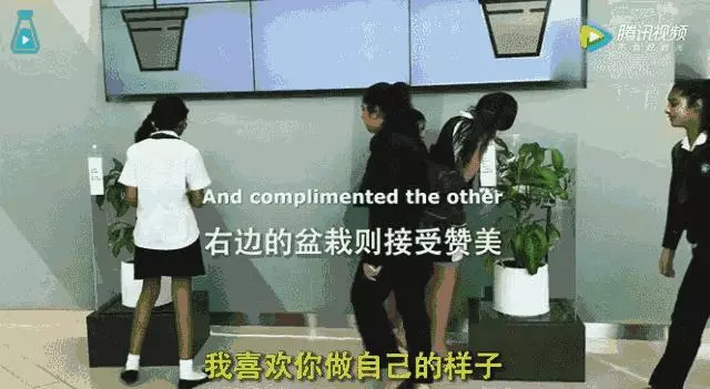 50000人一遇的無臉症,被同學嘲笑,卻在25歲時活成了天使