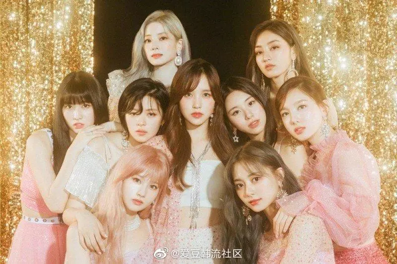 [TWICE][新聞]191014 TWICE與KAKAO FRIENDS合作….同名限量商品19日國內外同步上市！