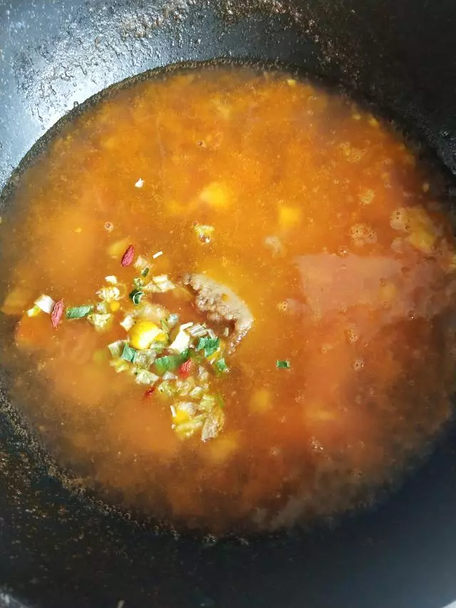 泡麵多做這一步,比直接煮還要好吃!湯汁濃郁酸爽開胃