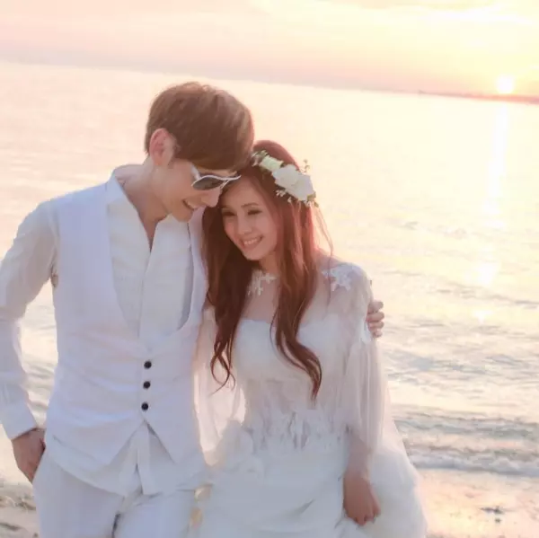寵妻魔人!包偉銘歡慶結婚4周年「蜜遊義大利14天」 途中遇搶「愛妻化身神力女超人」機警救尪