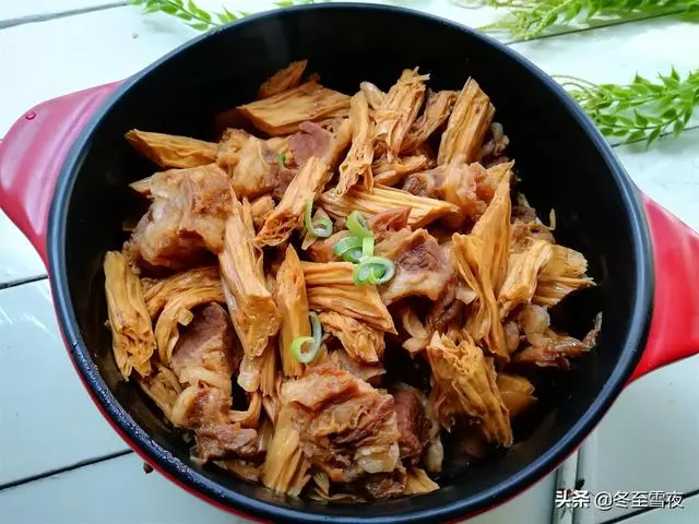 買回家腐竹不會做,教你12道腐竹的做法,百吃不膩,營養又好吃