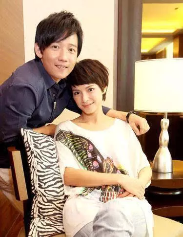 43歲阿牛近照曝光,紅極一時到無人問津,如今阿牛回歸綜藝,網友:男神回來了!