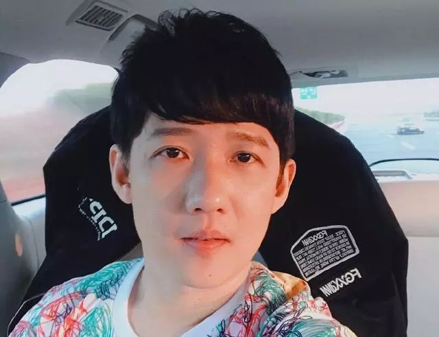 43歲阿牛近照曝光,紅極一時到無人問津,如今阿牛回歸綜藝,網友:男神回來了!