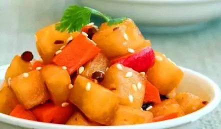 一根胡蘿蔔,百搭食材,分享10種胡蘿蔔經典做法,口感營養均衡