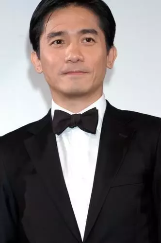 范冰冰回應佟大為假戲真做:我和梁都進去了,她很專業的不需要替身!