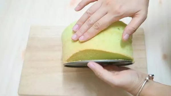 自製班蘭蛋糕,零失敗做法簡單!