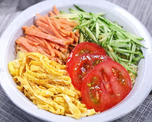 方便麵除了泡還能怎麼吃?教你18種方便麵做法,以前算是白吃了