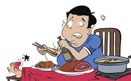 醫生提醒:尿酸高的人,多喝1種水,少吃2種食物,不花錢排尿酸 !