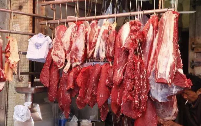 豬肉的哪些部位不能食用?豬血?豬肺?專家:這三種肉堅決不能買 !
