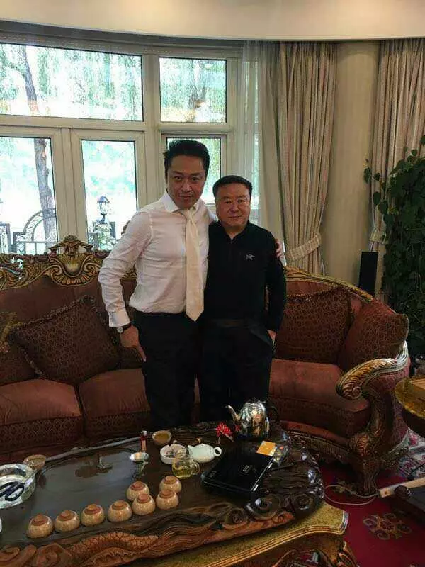 馬景濤與小23歲嫩妻離婚!身為「5個孩子」的單親爸,他首度公開了自己的「生活狀況」保養得宜,帥度不減