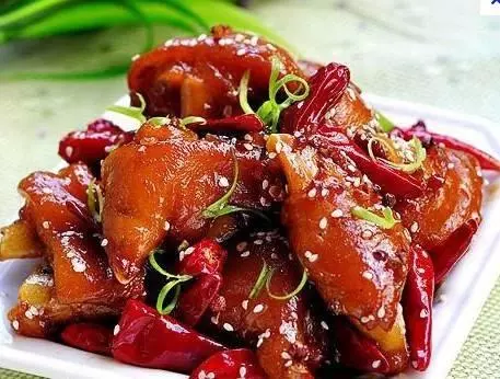 20種大豬蹄的家常做法,味道堪比熟食店,肉質軟綿,讓人慾罷不能
