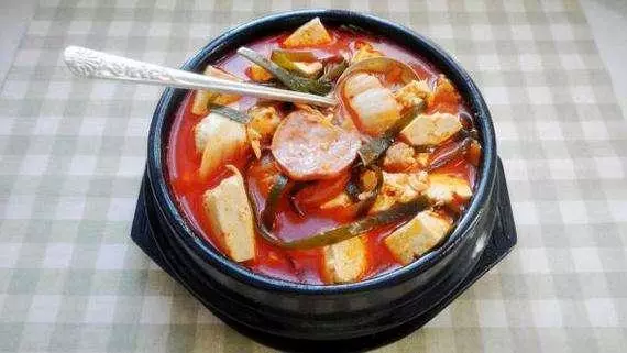 家常豆腐過癮的16種做法,特別簡單,吃貨絕對不能錯過