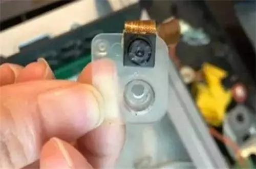 原來酒店攝像頭都藏在這4個地方,怪不得很多人都找不到 !
