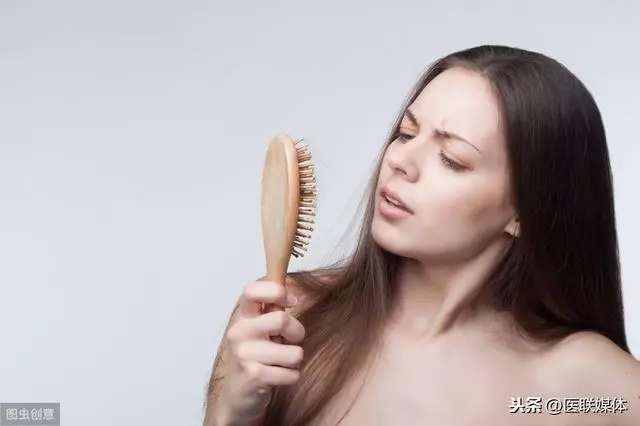 發現頭髮越來越稀少?別慌慌張張,先解決掉這4個問題