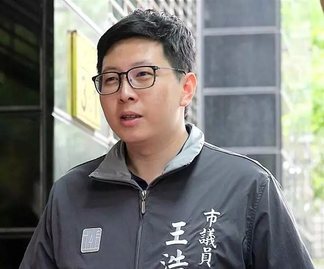 王浩宇轉性挺韓?美女議員讚:說實話了!