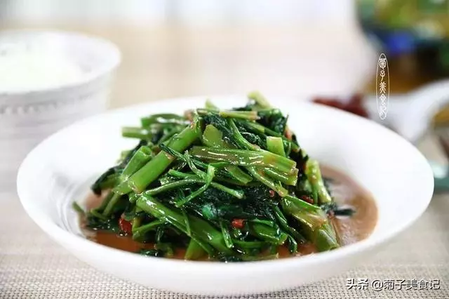 6道節後去膩青菜,成本不到5塊錢,簡單易做,全家都愛