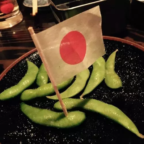 【日本居酒屋小知識】日本人都怎麼點餐？必點的下酒菜有哪些？日本人拿拉麵當下酒菜？
