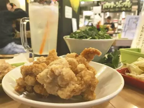 【日本居酒屋小知識】日本人都怎麼點餐？必點的下酒菜有哪些？日本人拿拉麵當下酒菜？