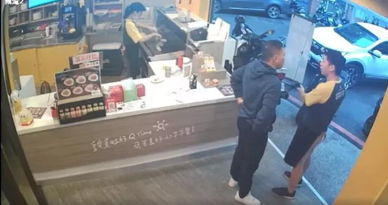 加盟業者因人手不足提早關店被總店罰55000,捧了300萬的加盟金創業卻是倍受限制