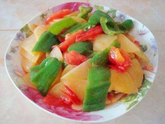 土豆可以當飯吃,分享10種土豆做法,享受這一頓土豆開會