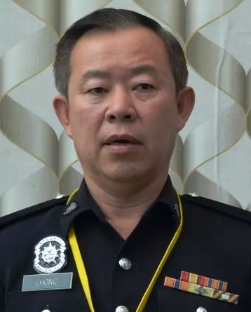 【華裔女大鬧交警辦公室】警忍無可忍,結果這次大禍了!