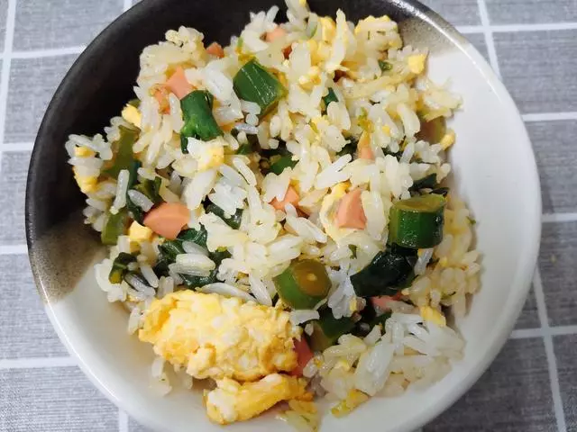 小銀魚的20種做法,香嫩可口,食客排隊也要買,忘不了的味道
