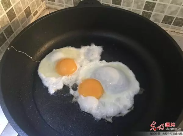 每天早餐吃一個雞蛋能瘦?營養師:要看你怎麼吃,3種吃法要遠離