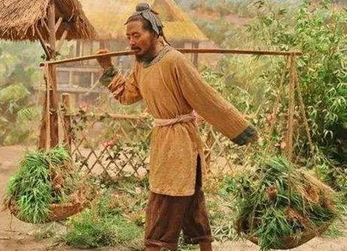 老祖宗:「人窮莫說三話,沒錢少管三事」,很現實,但很管用