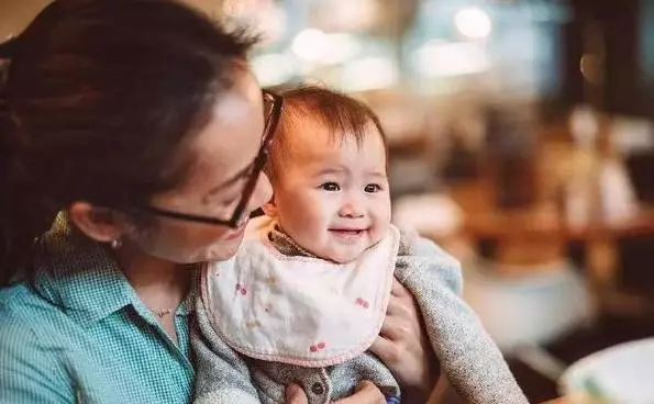 俺嫁給老公只分到一間房,小叔子結婚要占用,要掏錢他不願意
