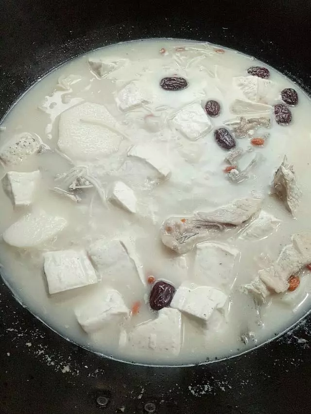 鮮美濃郁的14種魚湯的做法,連吃10天也不膩,看著就流口水