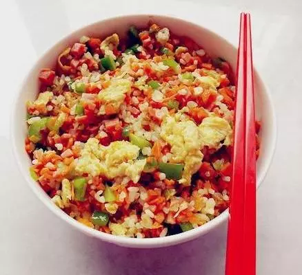 香味十足的14種炒飯做法,個個簡單易上手,家家都在吃