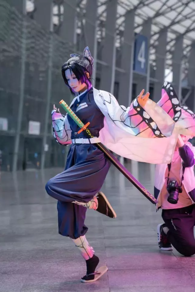 《鬼滅之刃》神還原的Cosplay胡蝶忍,看到真人瞬間心動了