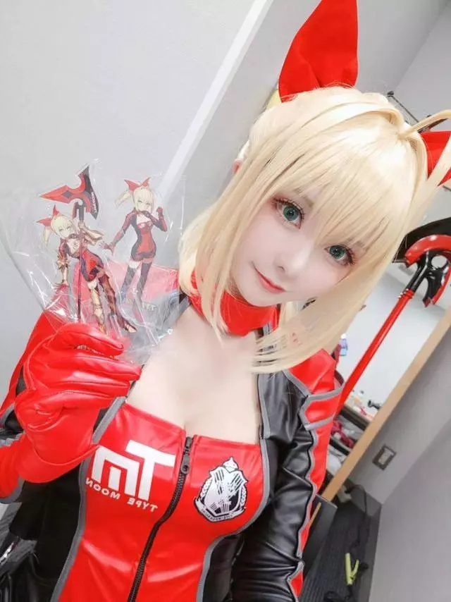 《鬼滅之刃》神還原的Cosplay胡蝶忍,看到真人瞬間心動了