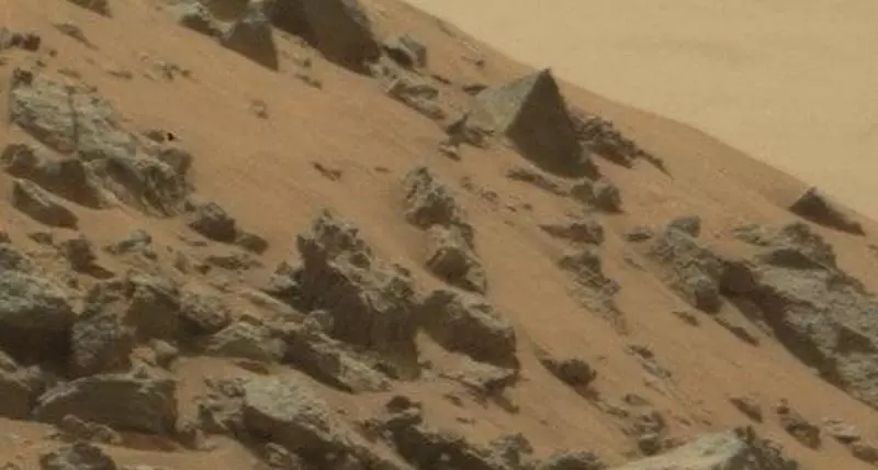 盤點5個火星存在生命的證據,竟然有人臉雕像 | 大驚小怪