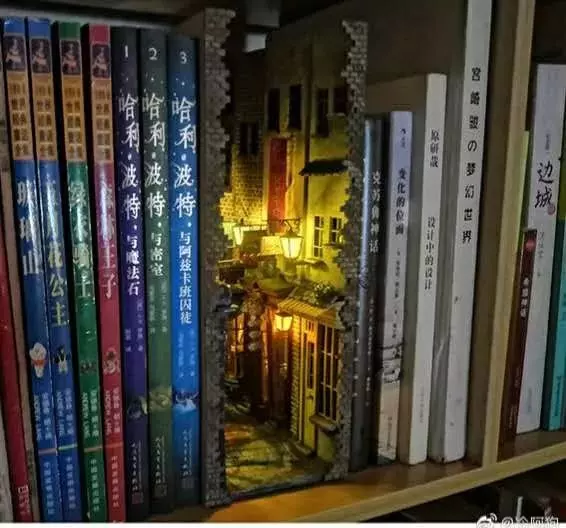宮崎駿動畫被奶爸搬到現實,房子比手指還小,30萬粉絲每日在線催更