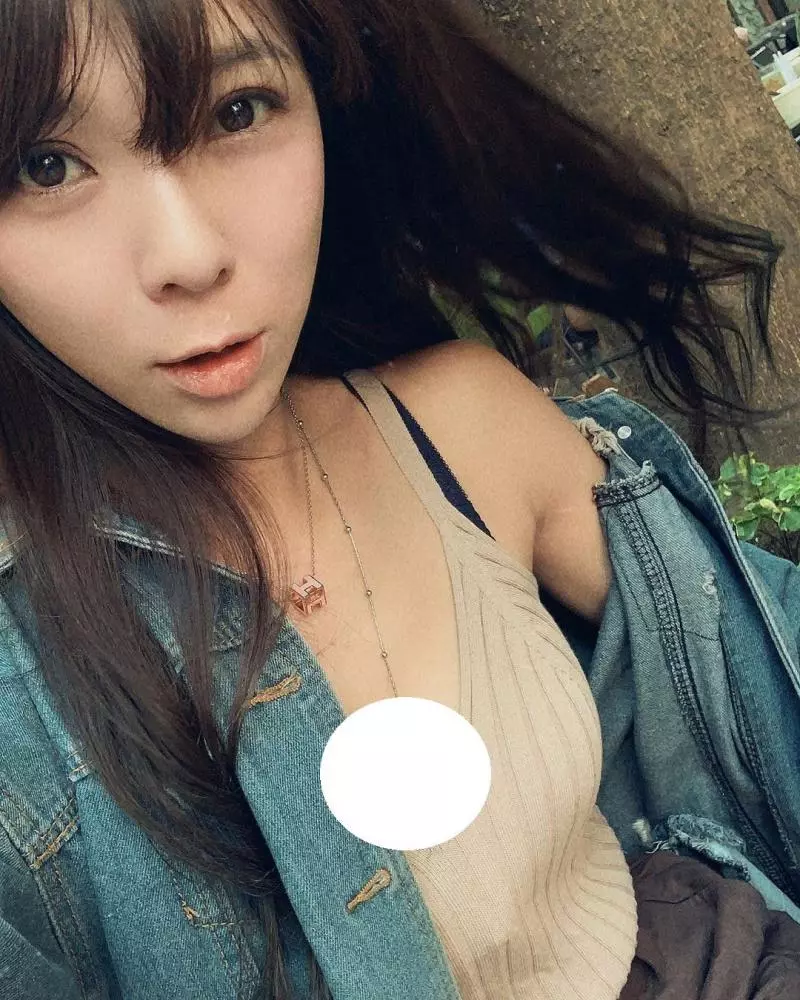 連司機都敬畏!正妹賽車手「陳綠Green Chen」,安全帽脫下更讓人讚嘆!