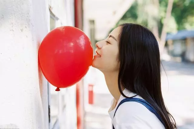 妻子每月給婆婆寄一千,三年後婆婆給她煮碗粉,吃出了幸福