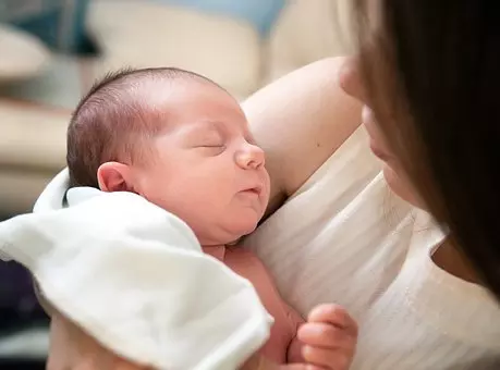 超詳細解夢整理!當你夢到「15種不同的人」,分別代表什麼意思?