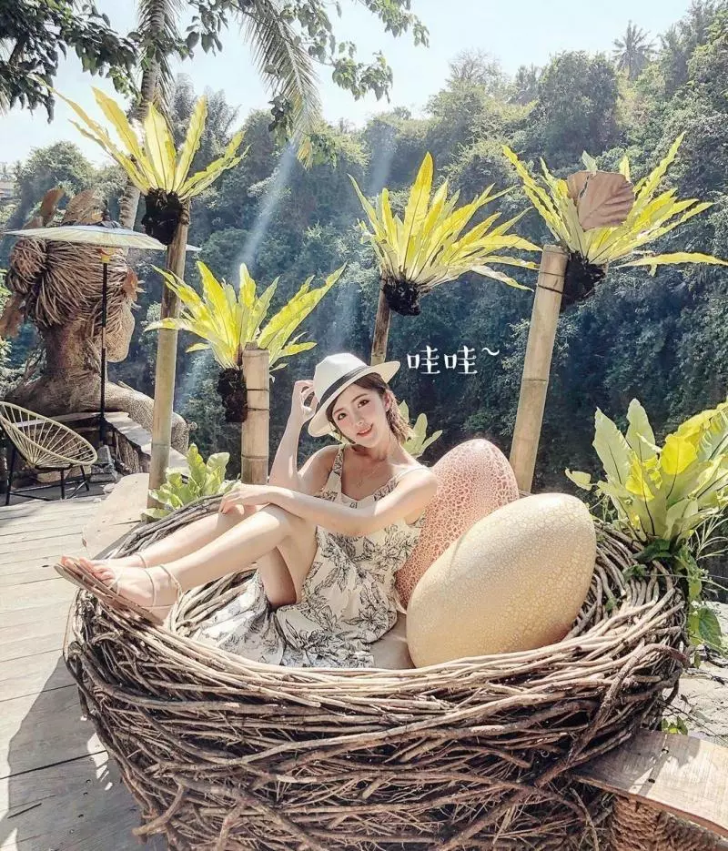 新一代的台妹網紅小甜心依凌美眉,深愛大哥哥們的愛戴~