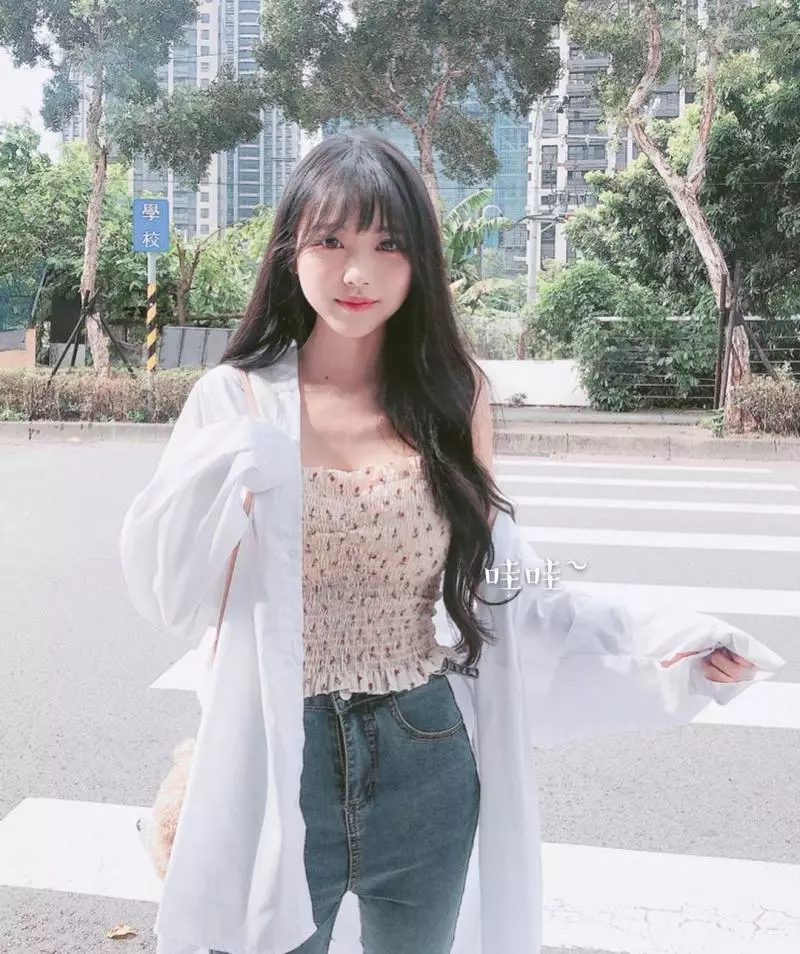 清純模樣的碧波妹妹 引網暴動直呼:好可愛!
