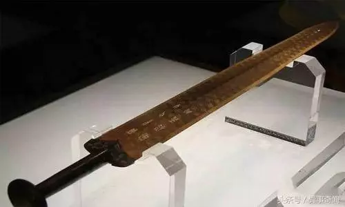 盤點5個地球上的未解之謎,印度會浮空的聖石 | 大驚小怪