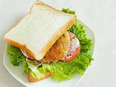 三明治不必出去買,美食達人手把手教你,作為早餐簡單又快手