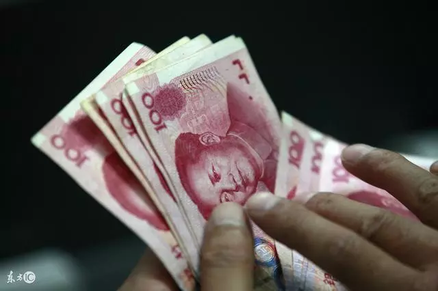哥哥跟我借了三萬,我生病他把錢還我,我決定從此不再往來